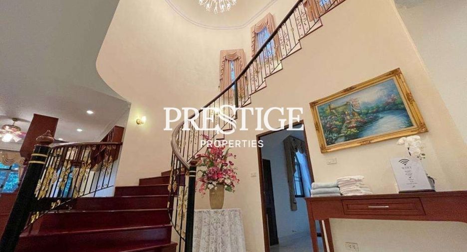 For rent 5 bedrooms house in Bang Lamung, Chonburi
