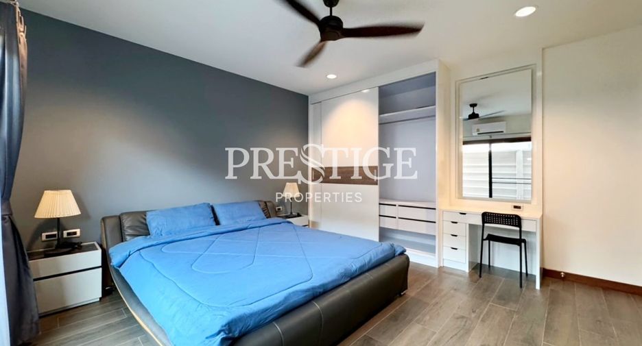 Casa en alquiler de 3 habitaciones en Huay Yai, Pattaya