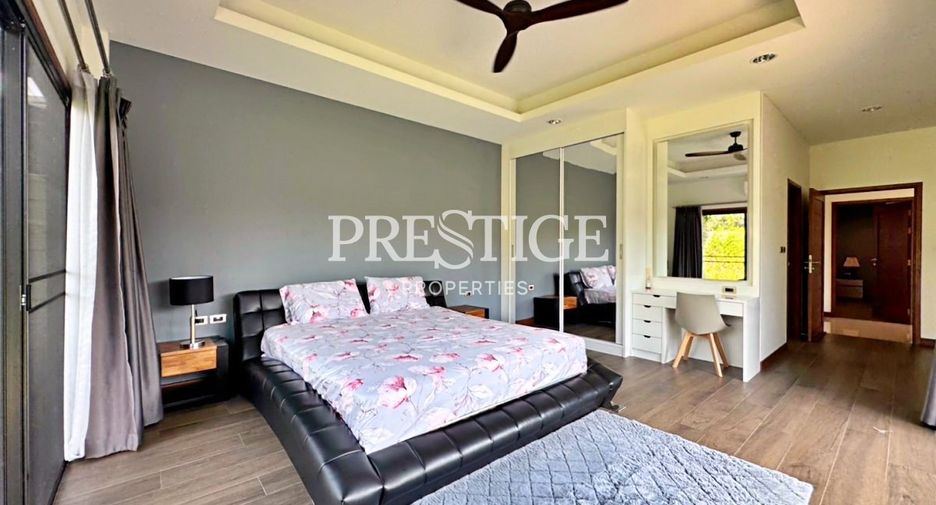 Casa en alquiler de 3 habitaciones en Huay Yai, Pattaya