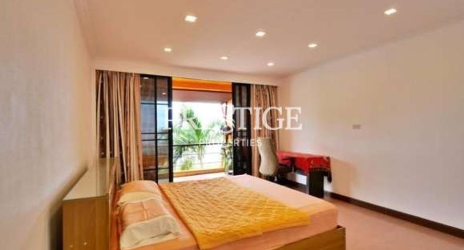 For rent 2 bedrooms condo in Na Jomtien, Pattaya
