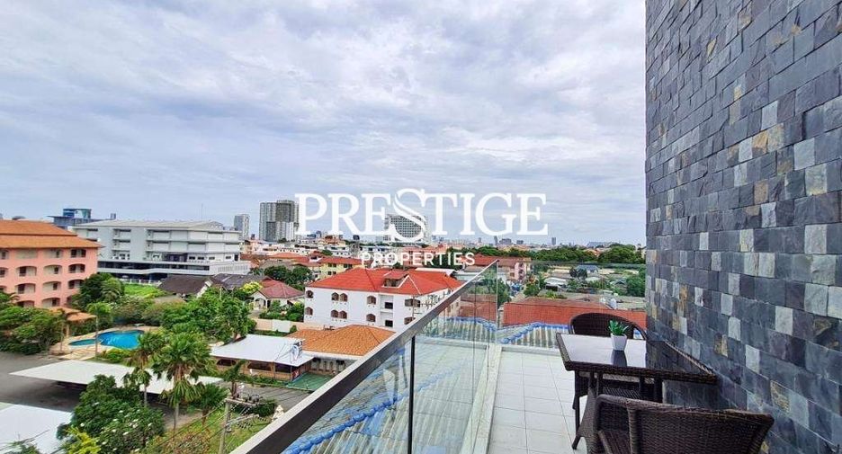 For rent 2 bedrooms condo in Bang Lamung, Chonburi