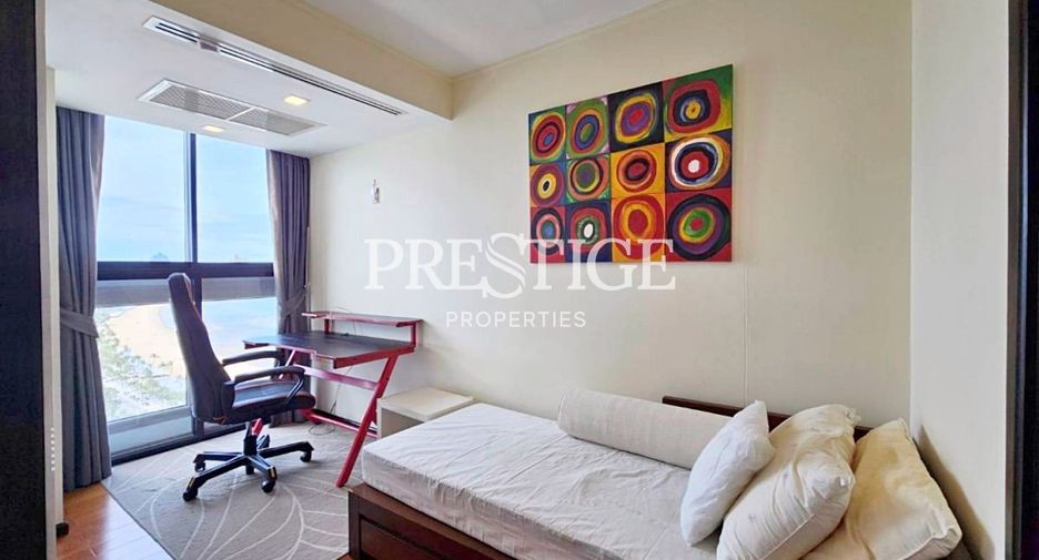 For rent 2 bedrooms condo in Bang Lamung, Chonburi