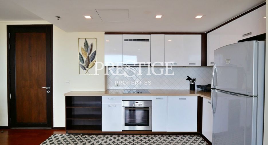 For rent 2 bedrooms condo in Bang Lamung, Chonburi
