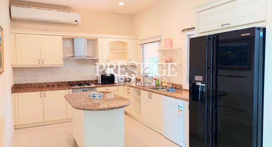 For rent 3 ベッドルーム house in Bang Lamung, Chonburi