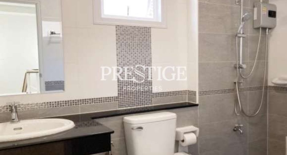 Casa en venta y en alquiler de 3 habitaciones en Bang Lamung, Chonburi