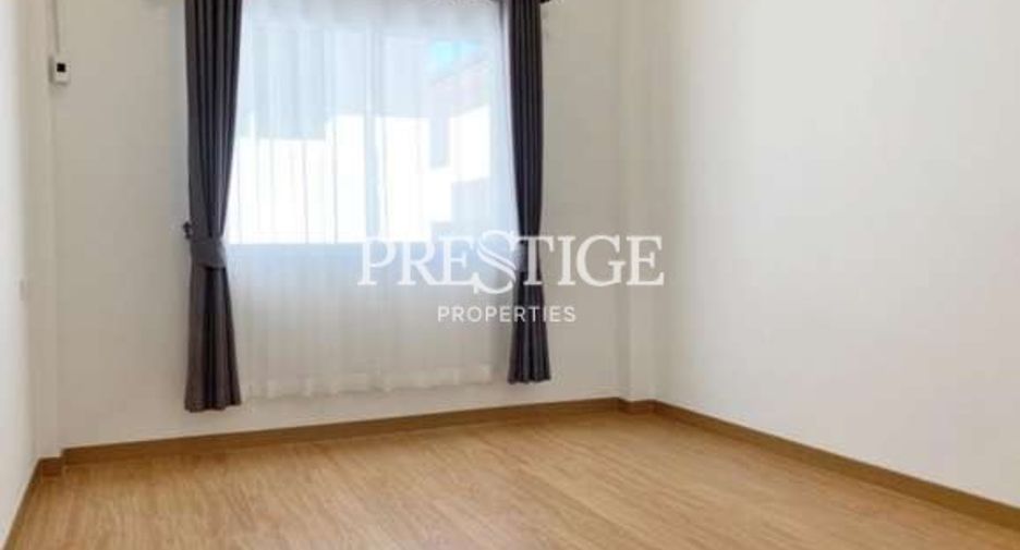Casa en venta y en alquiler de 3 habitaciones en Bang Lamung, Chonburi