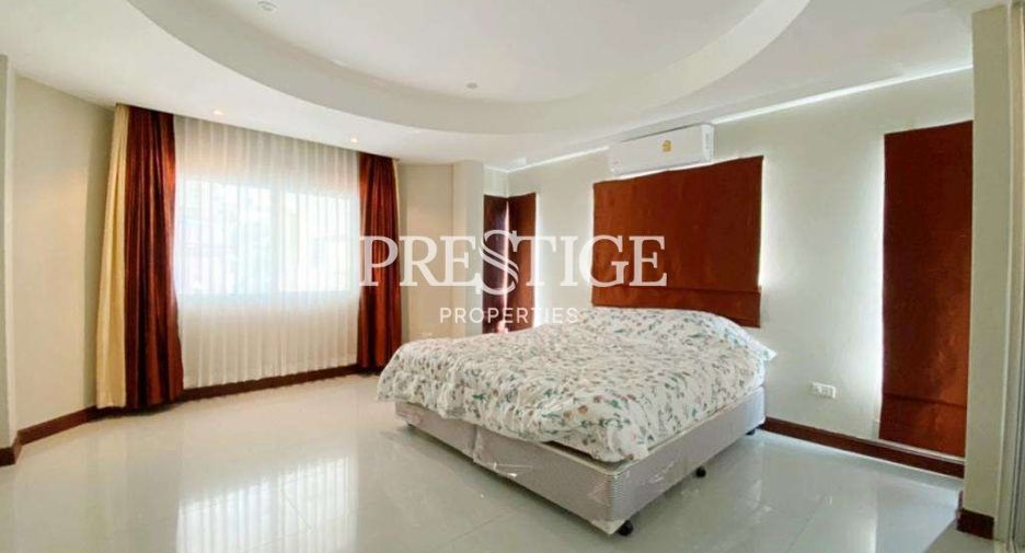 À vendre et à louer 3 chambres maison à Bang Lamung, Chonburi