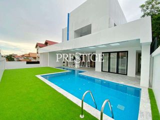 Haus zur Miete mit 5 Zimmer in Bang Lamung, Chonburi