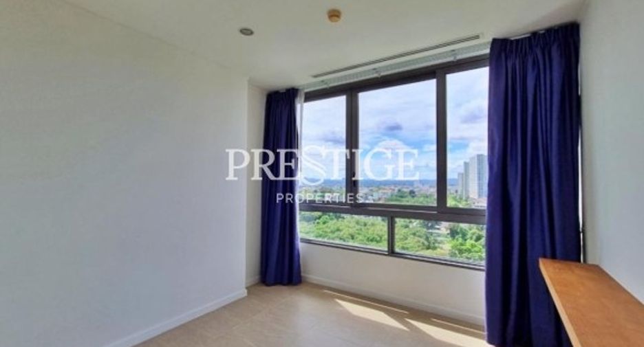 For rent 3 bedrooms condo in Bang Lamung, Chonburi