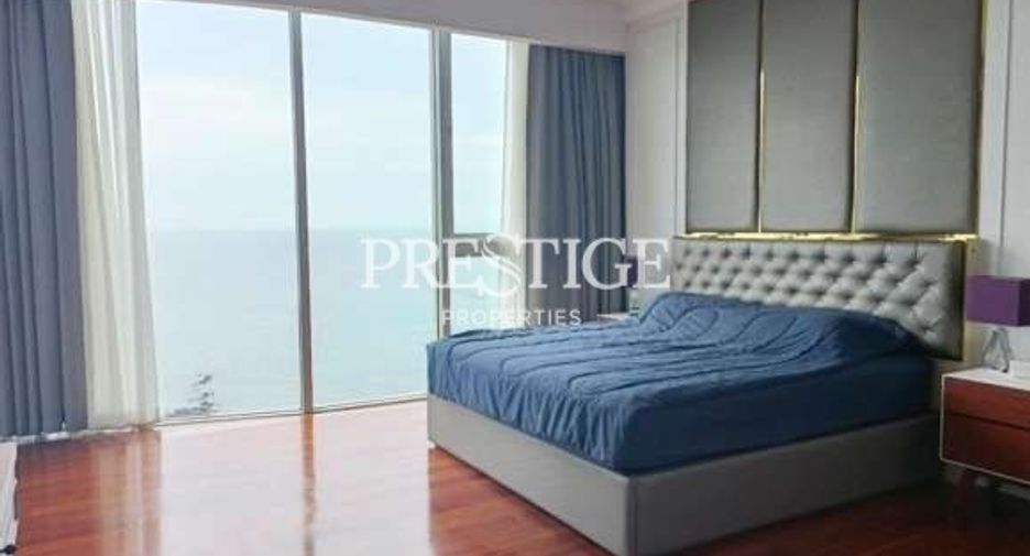 Condo en alquiler de 3 habitaciones en Bang Lamung, Chonburi