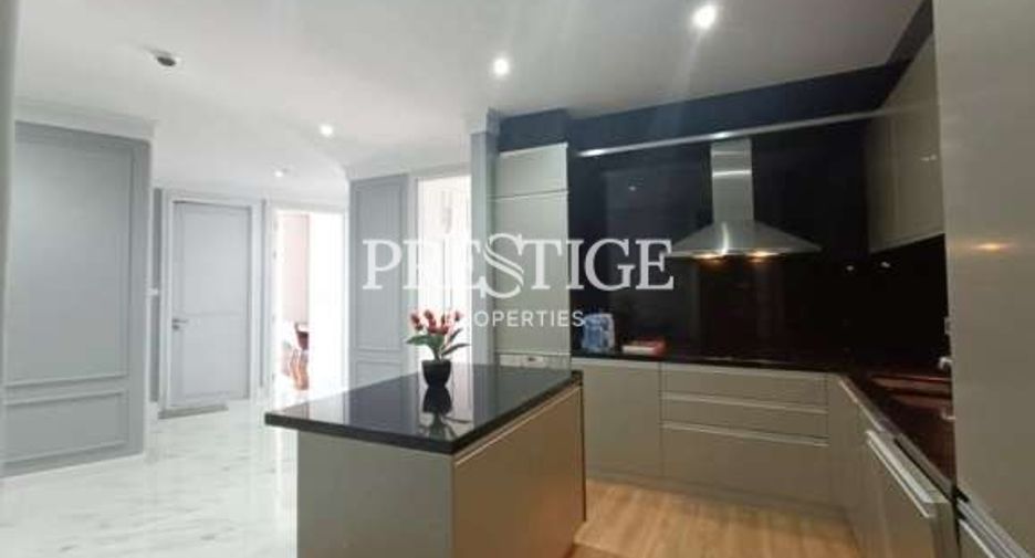 Condo en alquiler de 3 habitaciones en Bang Lamung, Chonburi