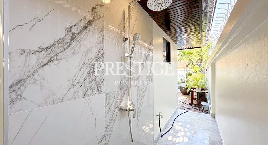 For rent 2 bedrooms house in Jomtien, Pattaya