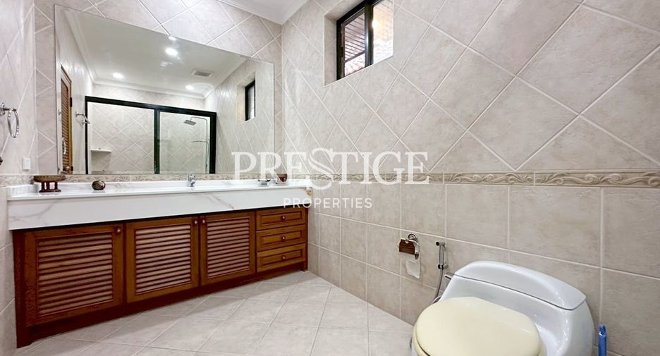 For rent 2 bedrooms house in Jomtien, Pattaya