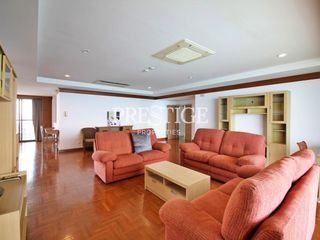 For rent 4 bedrooms condo in Bang Lamung, Chonburi