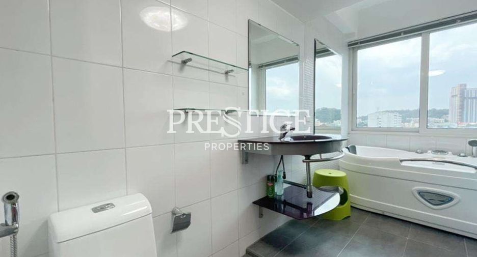 For rent 2 bedrooms condo in Bang Lamung, Chonburi