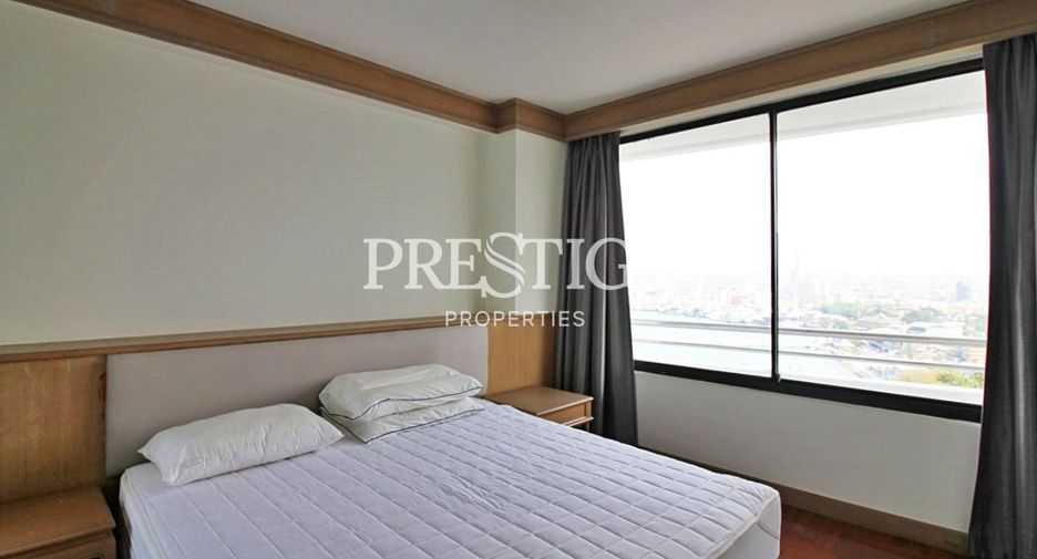 For rent 4 bedrooms condo in Bang Lamung, Chonburi