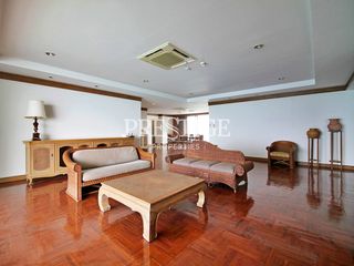 For rent 4 bedrooms condo in Bang Lamung, Chonburi