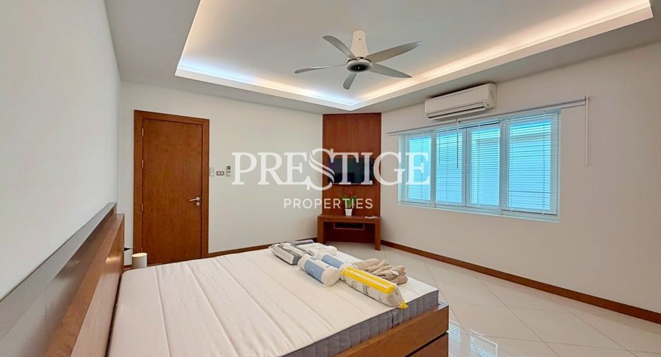 For rent 4 bedrooms house in Bang Lamung, Chonburi
