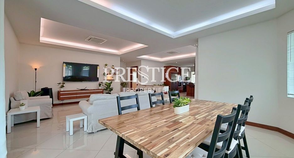 For rent 4 bedrooms house in Bang Lamung, Chonburi