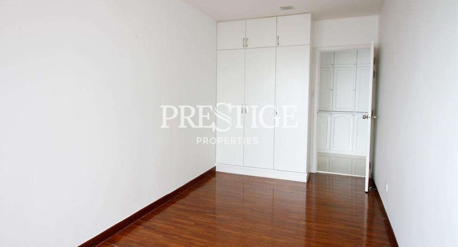 For rent 4 bedrooms condo in Jomtien, Pattaya