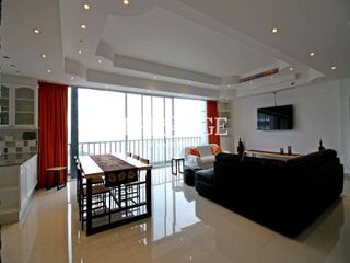 For rent 4 bedrooms condo in Bang Lamung, Chonburi