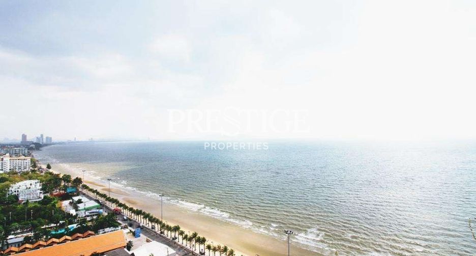 For rent 4 bedrooms condo in Jomtien, Pattaya