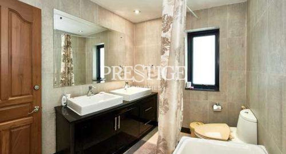 For rent 3 bedrooms house in Jomtien, Pattaya