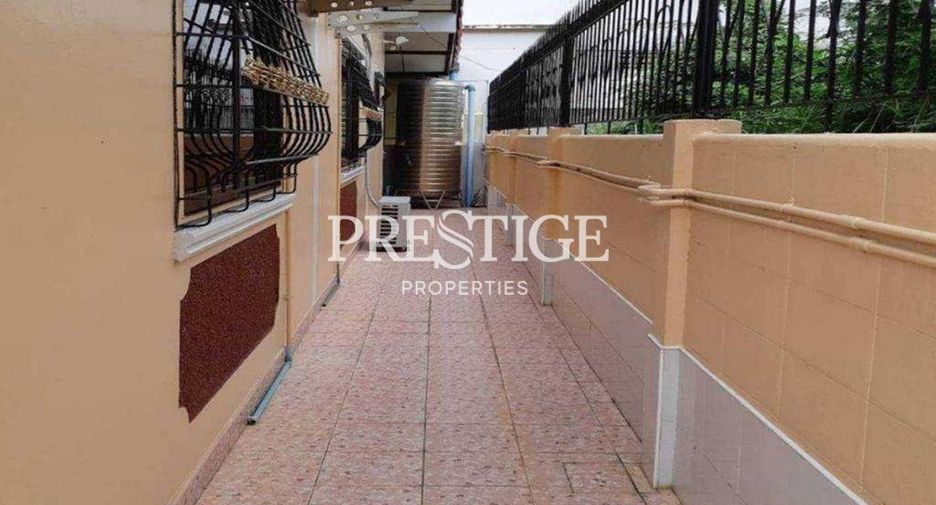 For rent 2 bedrooms house in Jomtien, Pattaya
