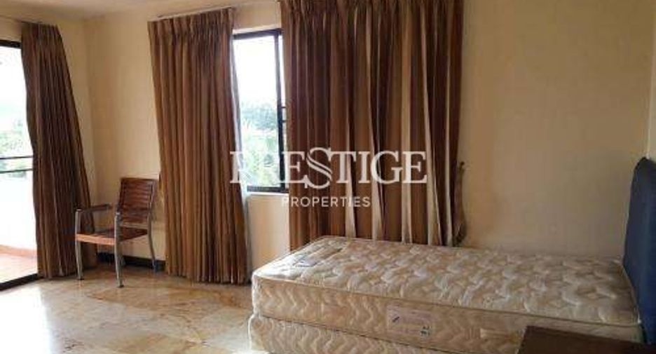 For rent 4 bedrooms house in Bang Lamung, Chonburi