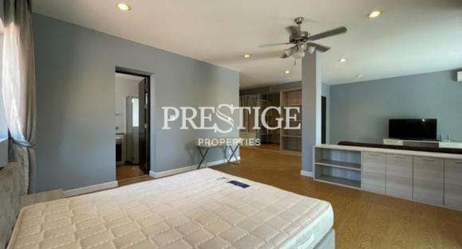 For rent 5 bedrooms house in Bang Lamung, Chonburi