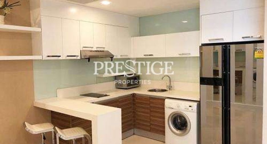 For rent 3 bedrooms condo in Bang Lamung, Chonburi