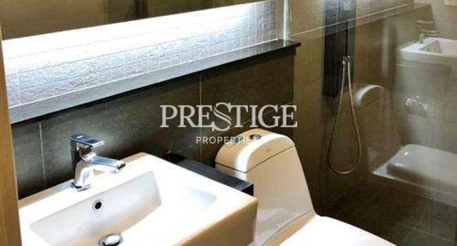 For rent 3 bedrooms condo in Bang Lamung, Chonburi
