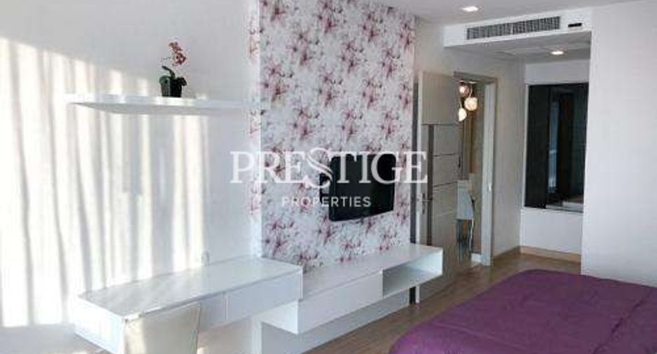 For rent 3 bedrooms condo in Bang Lamung, Chonburi