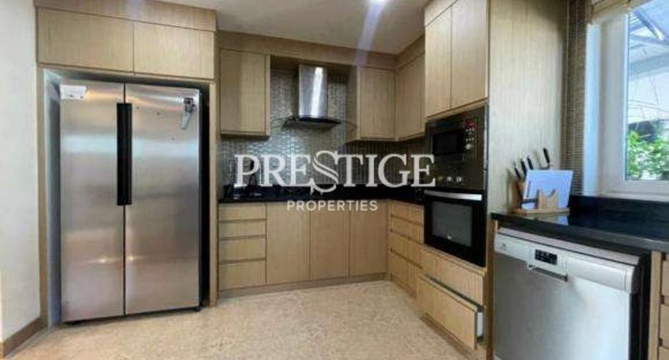 For rent 4 bedrooms house in Bang Lamung, Chonburi