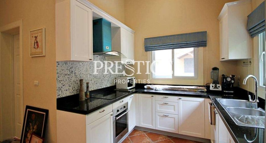 For rent 4 ベッドルーム house in Bang Lamung, Chonburi