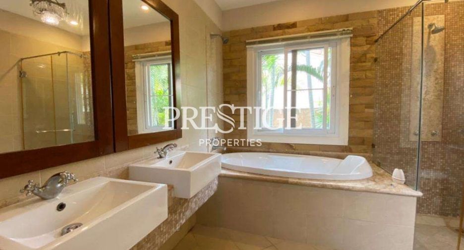 For rent 4 ベッドルーム house in Bang Lamung, Chonburi