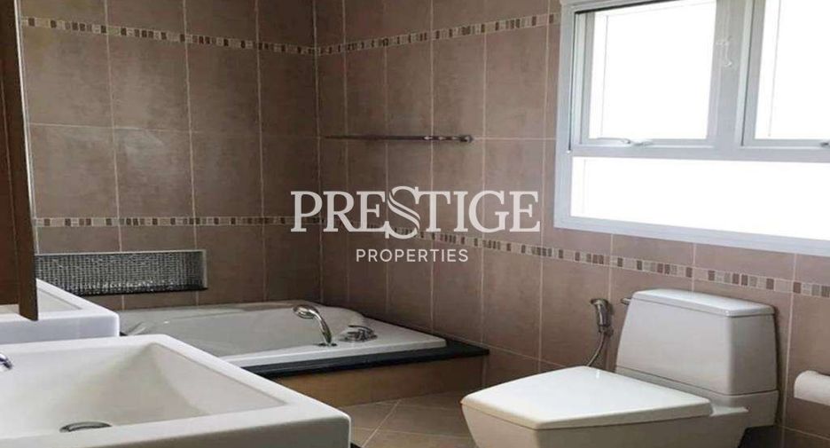 For rent 4 bedrooms house in Bang Lamung, Chonburi