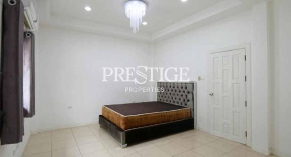 For rent 3 bedrooms house in Bang Lamung, Chonburi