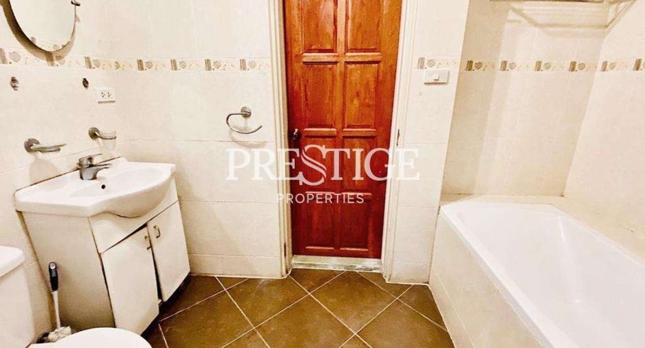 For rent 4 bedrooms house in Bang Lamung, Chonburi