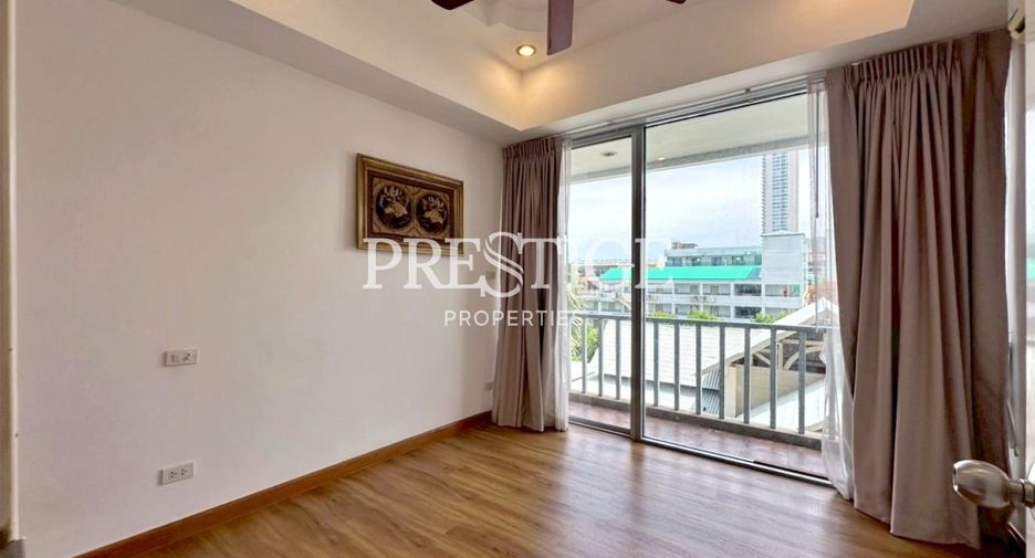 For rent 4 bedrooms condo in Jomtien, Pattaya