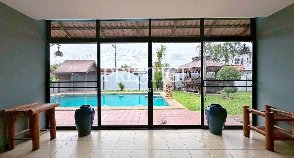 For rent 2 bedrooms house in Bang Lamung, Chonburi