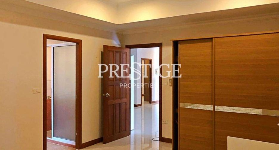For rent 5 bedrooms house in Bang Lamung, Chonburi