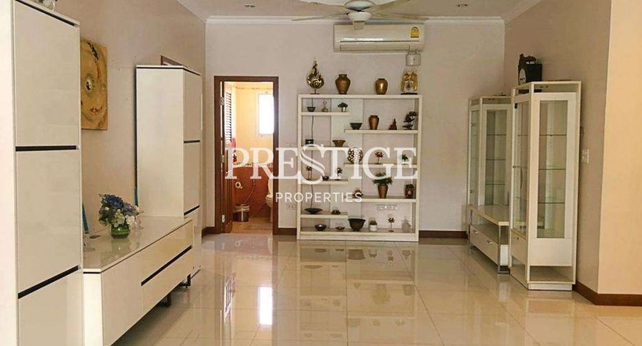 For rent 5 bedrooms house in Bang Lamung, Chonburi