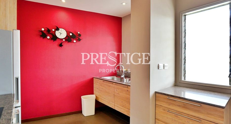For rent 2 bedrooms condo in Bang Lamung, Chonburi