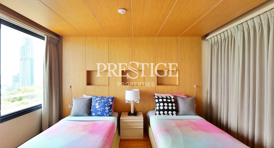 For rent 2 bedrooms condo in Bang Lamung, Chonburi