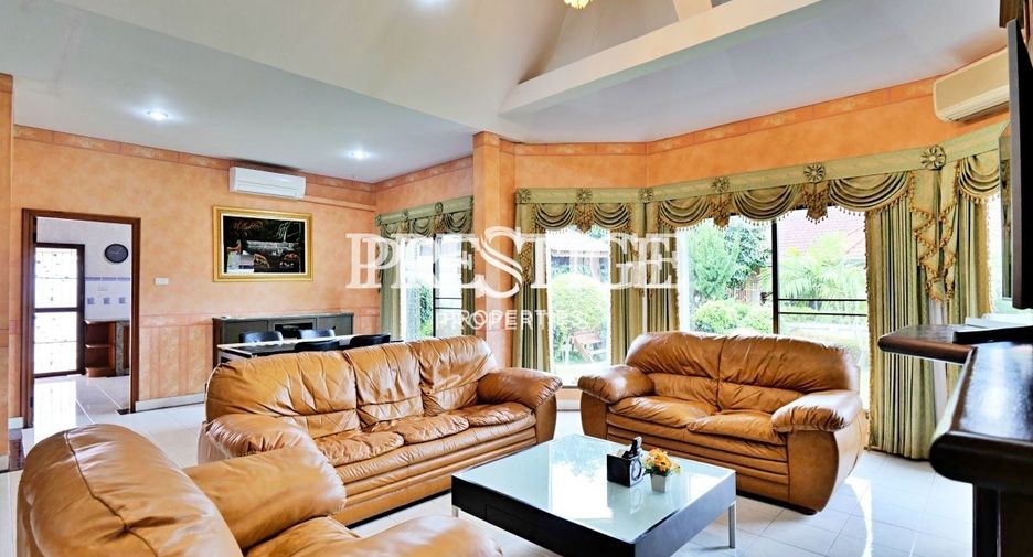 For rent 3 bedrooms house in Bang Lamung, Chonburi