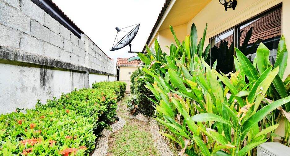 For rent 3 bedrooms house in Bang Lamung, Chonburi