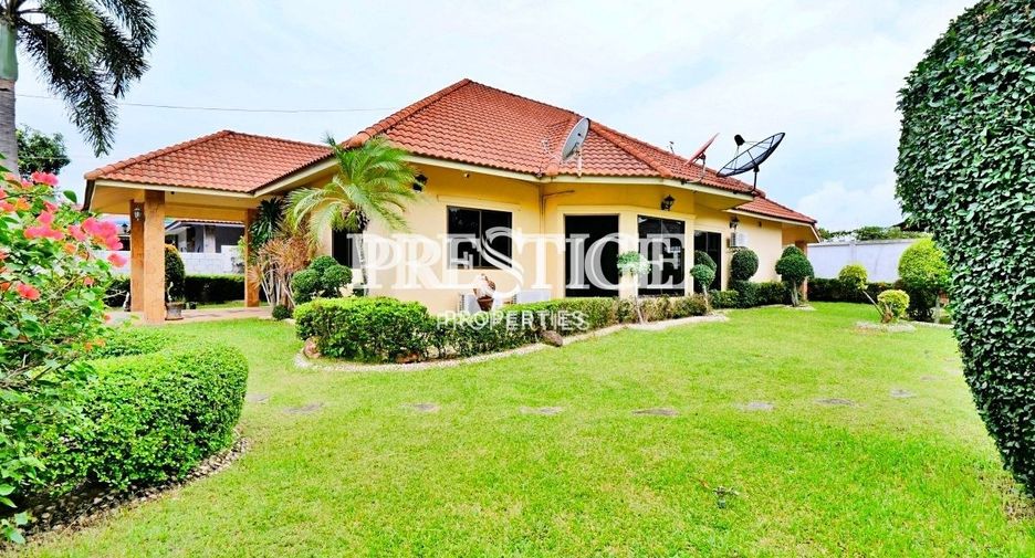For rent 3 bedrooms house in Bang Lamung, Chonburi