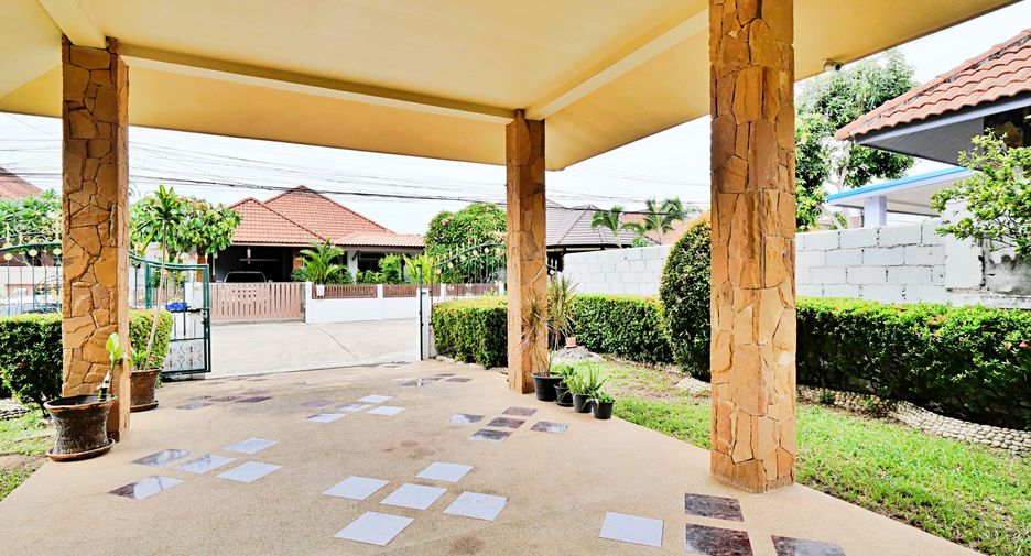 For rent 3 bedrooms house in Bang Lamung, Chonburi