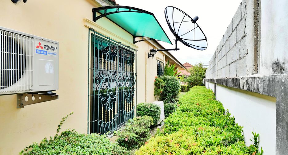 For rent 3 bedrooms house in Bang Lamung, Chonburi